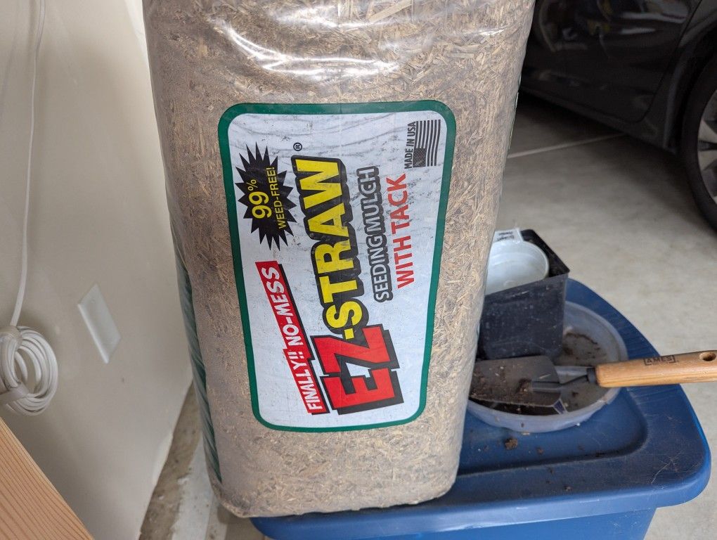 EZ Straw With Tack