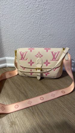Pink hand bag