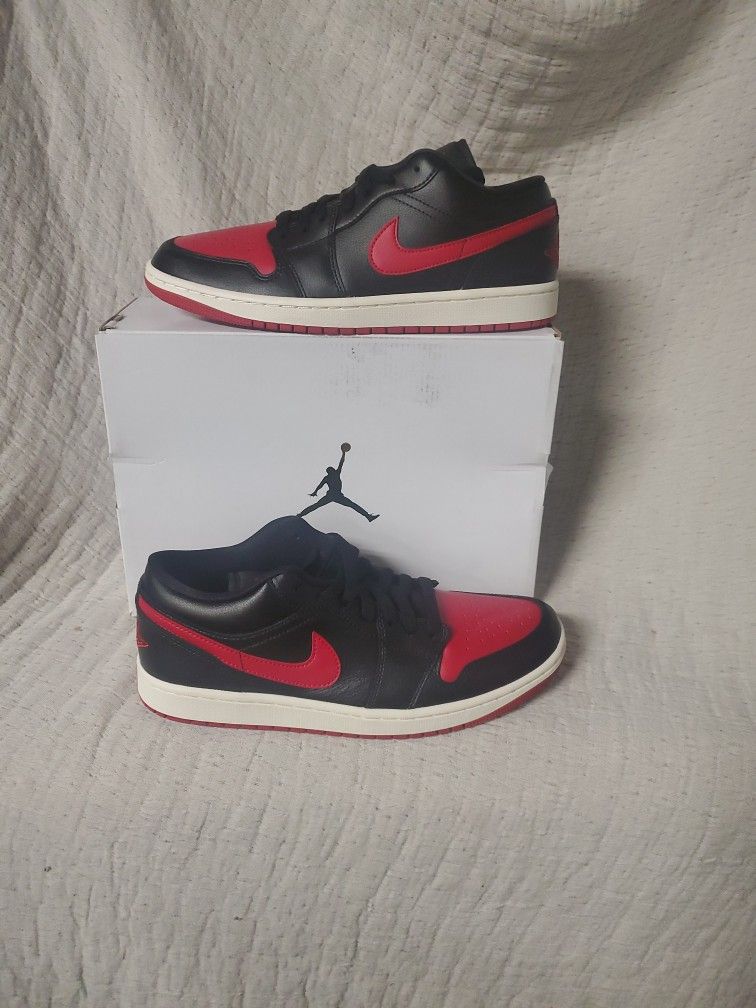 New Air Jordan 1 Low. Women 10.0 Or Men 8.5