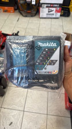 Makita 18v charger