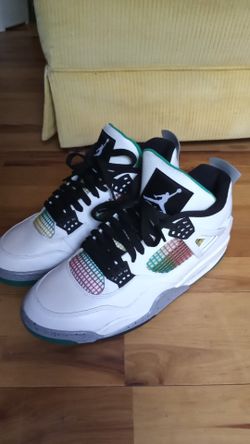 Jordan 4s