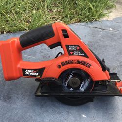 Black & Decker Circular Saw