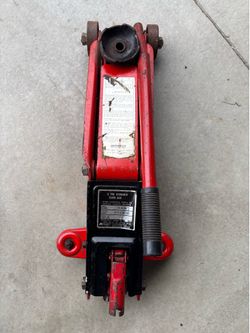2 Ton Hydraulic FlorJack with Lifting Range 5” - 15.5” GOOD  WORKING Condition
