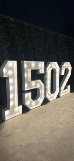 Marquee Numbers