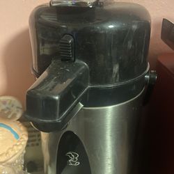 Heavily Used Keurig K-Mini & Coffee Airpot - AS IS