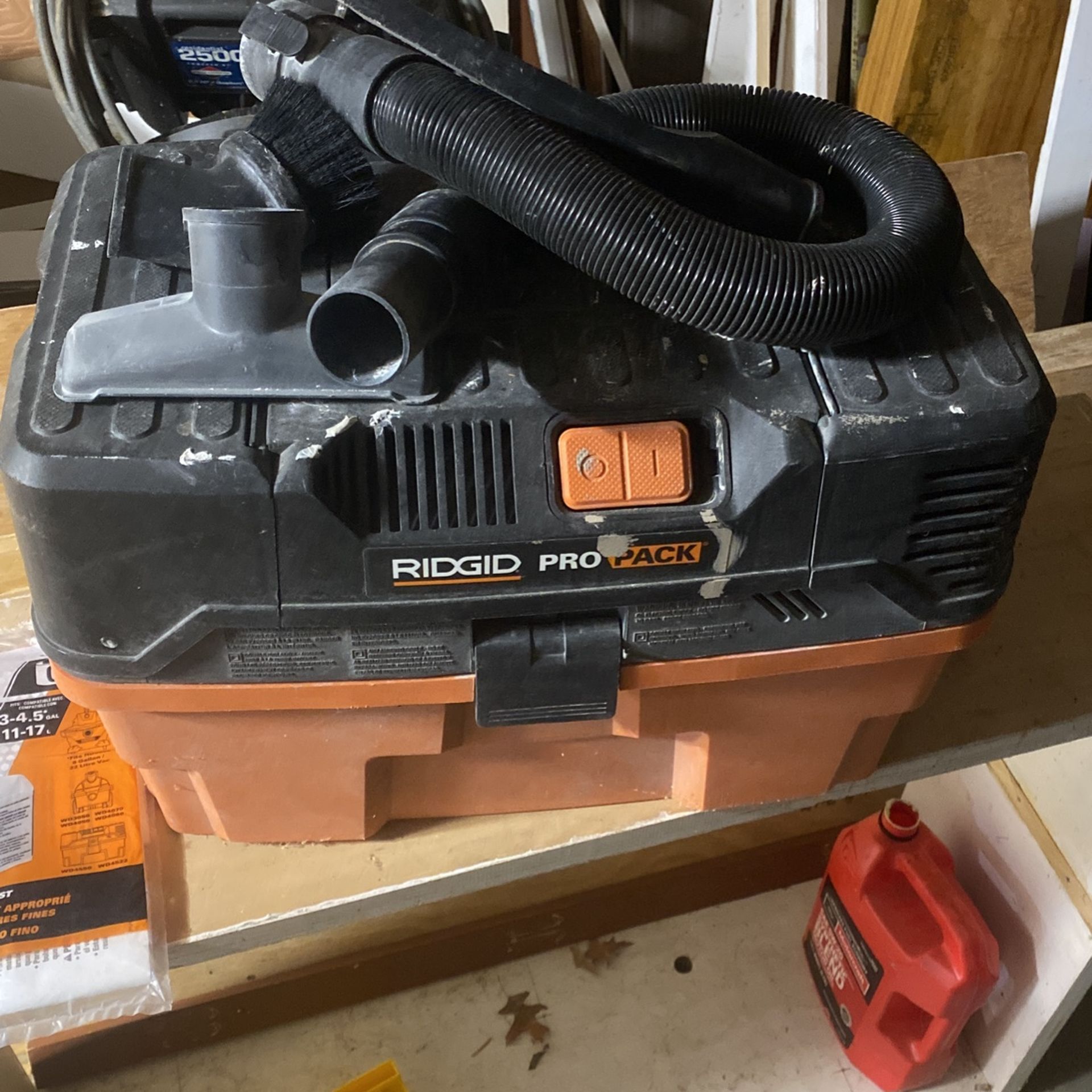 Ridged Pro pack Shop Vac