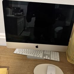 Apple Desktop Computer