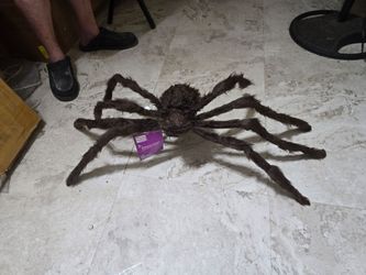 Home Accents Holiday 3 ft Furry Spider Halloween Decoration