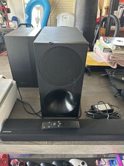 Samsung HW-M550 /ZA Sound Bar & subwoofer