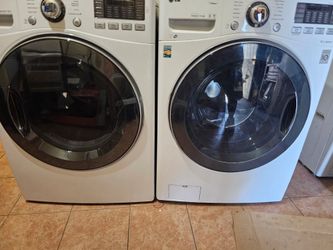 Nice set washer and gas dryer lg