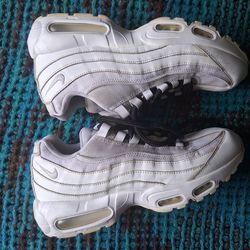 Nike Air Max 95s 8.5 Women