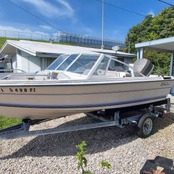 16' boat rider needs some repairs,  title ready $600 or Best Reasonable Offer 