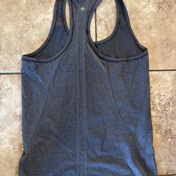 Lululemon top Size 10