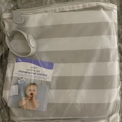 Baby Changing Mat &’ Bag