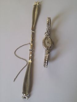 Hamilton Watch With Two Bands 10ct