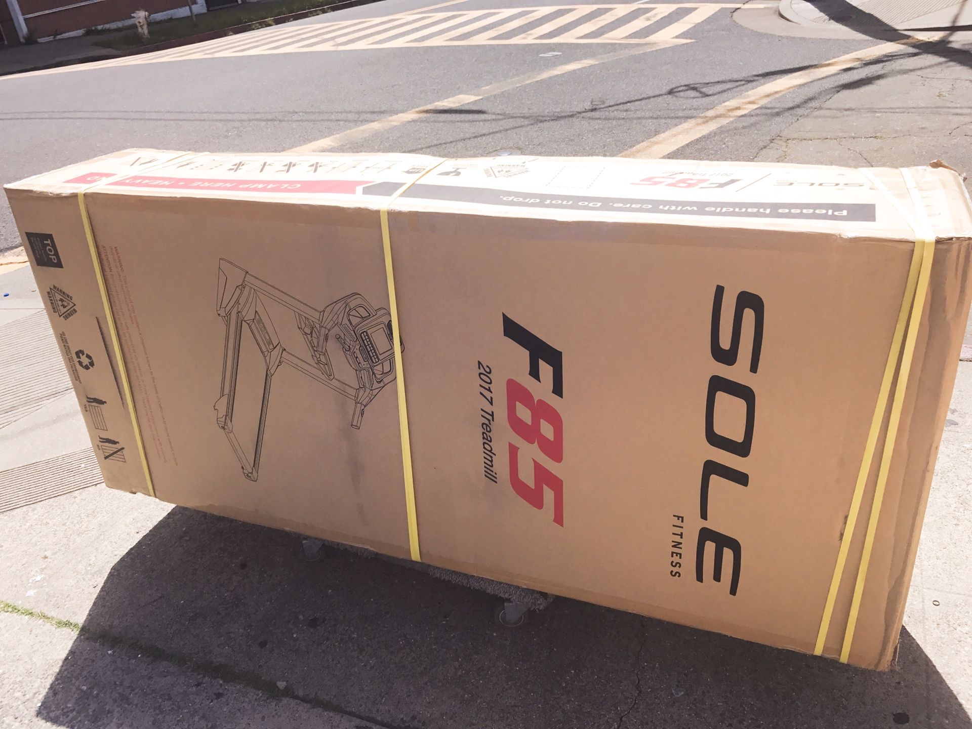 Sole F85 Treadmill 2017