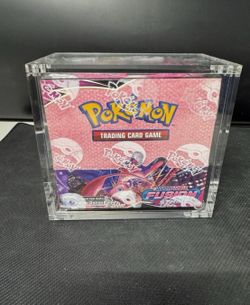 Pokemon TCG Sword & Shield Fusion Strike Booster Box with Acrylic