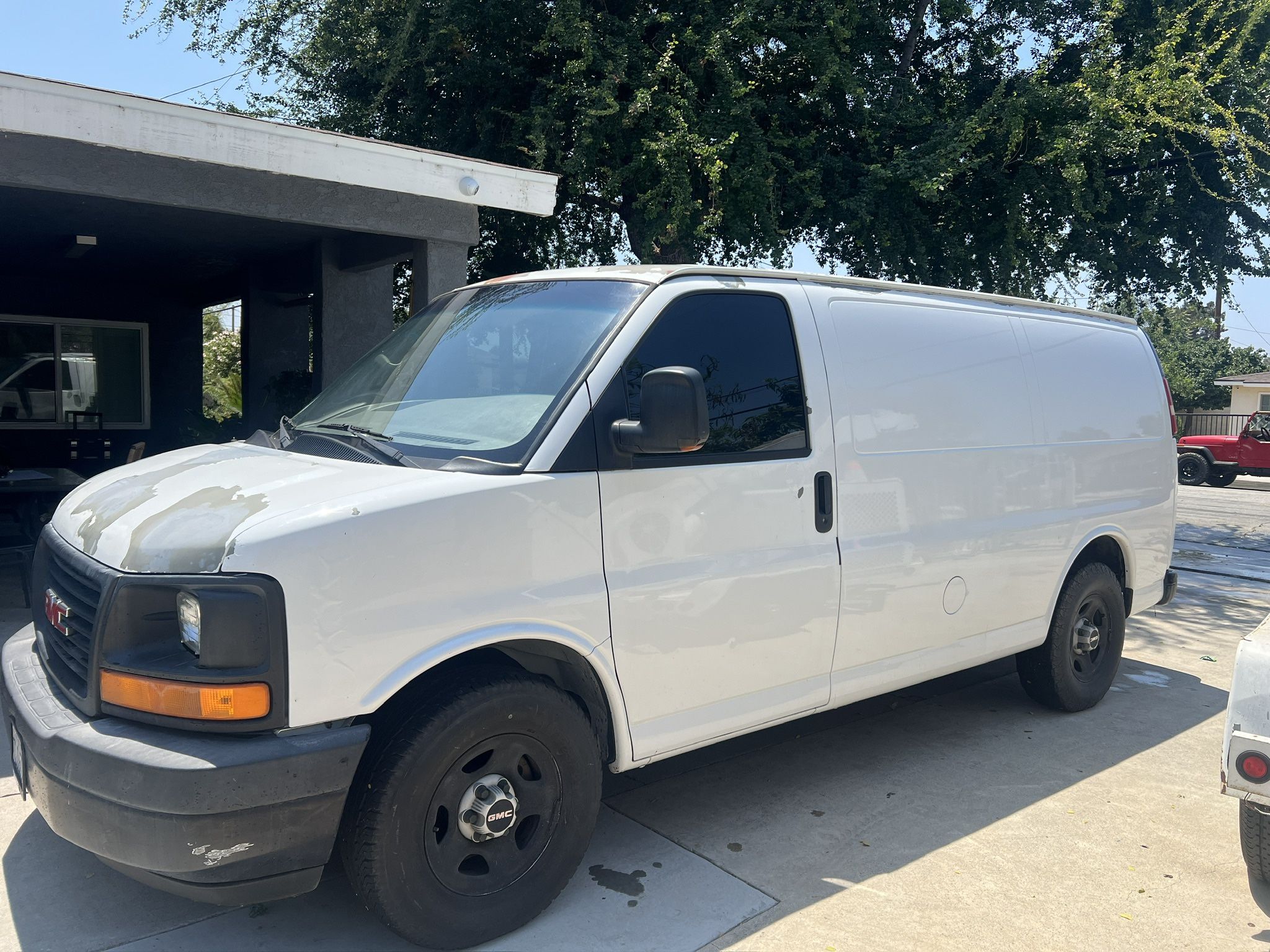 2004 GMC Savana
