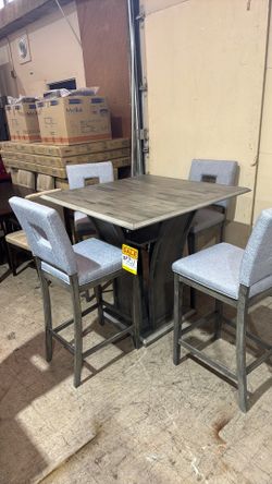 Dining Room Set 