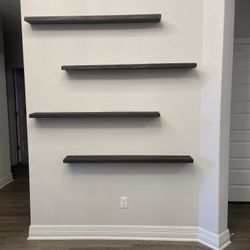 FLOATING SHELVES