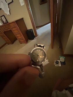 Vintage omega woman watch in working condition