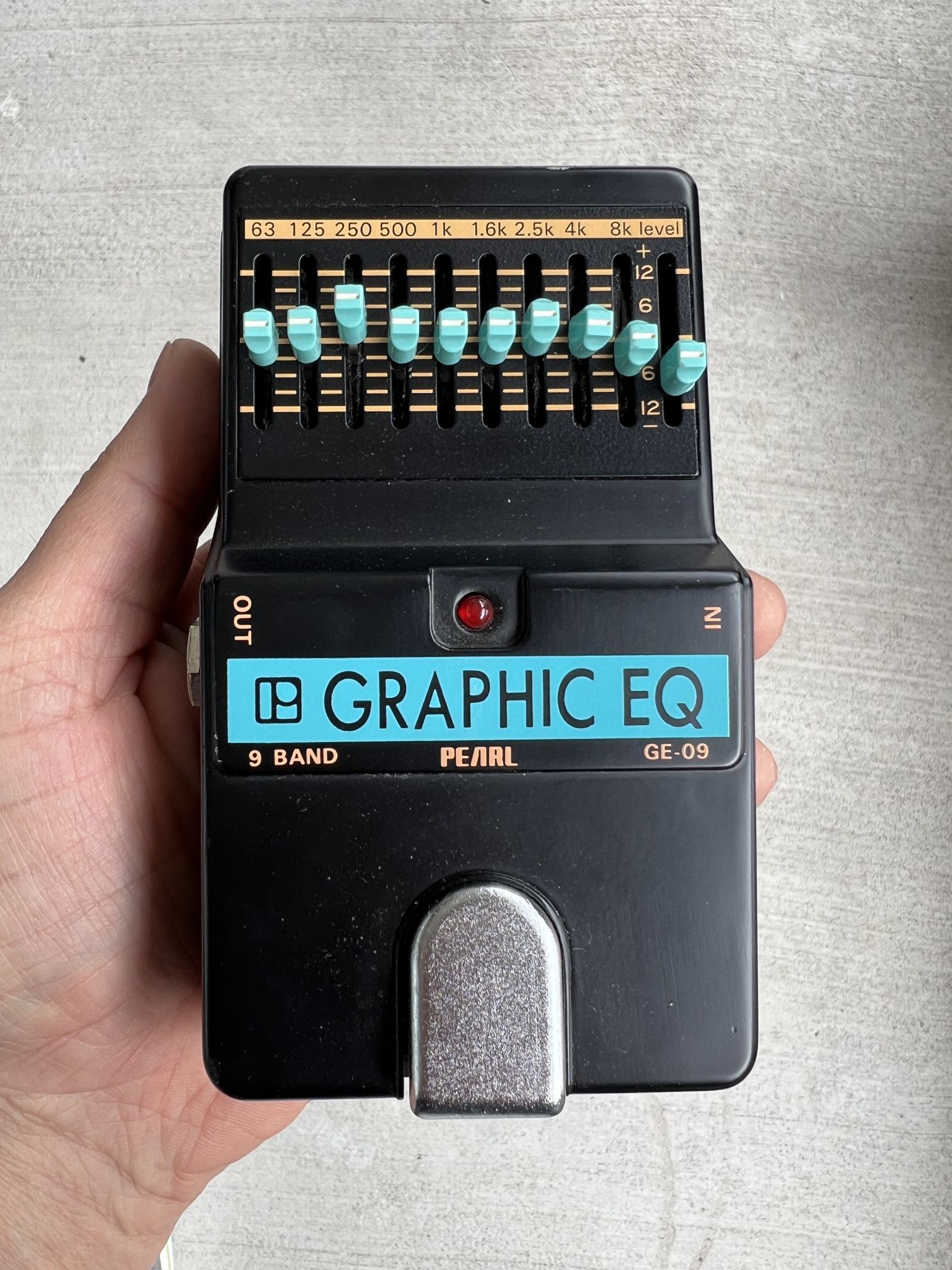 Vintage Pearl GE 09 9 Band Graphic EQ Guitar Effects Pedal – Made