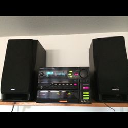 Onkyo System W/ Speakers 