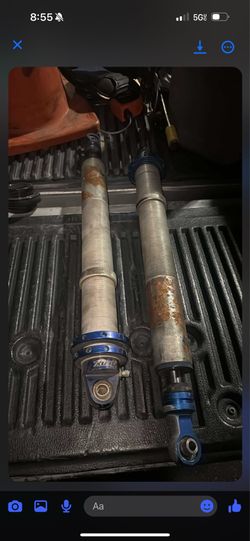 Fox 2.5 x16 shocks