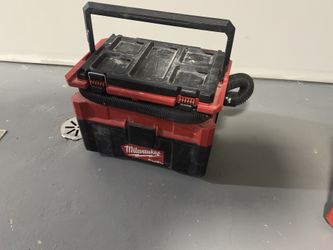 Milwaukee M18 Packout Vacuum-Tool only