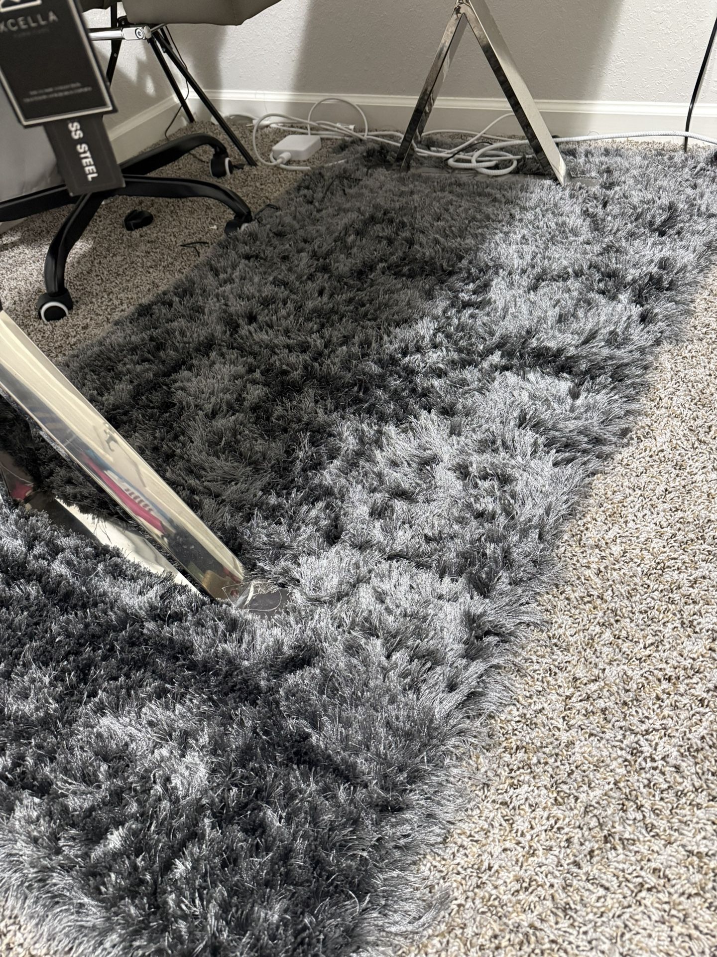 Silver Modern Rug