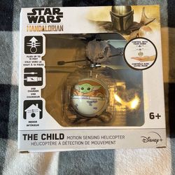 StarWars The Mandalorian Motion Sensing Helicopter