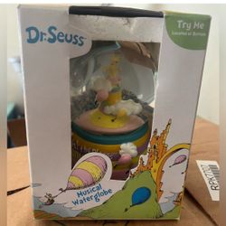 Dr Seuss Graduation Gift Set