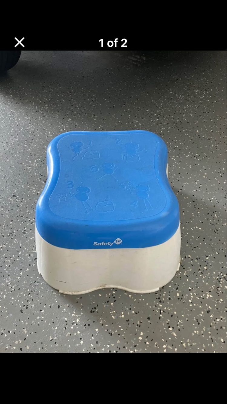 Step- Stool 10$