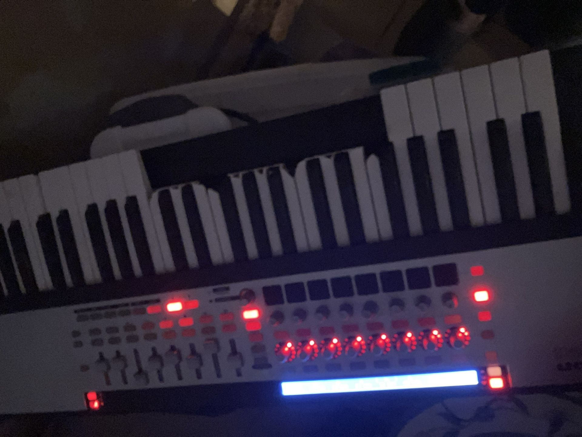 Novation 61 Key 8 Pad MIDI Keyboard