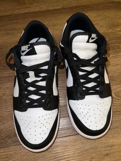 Nike SB dunk low “panda “
