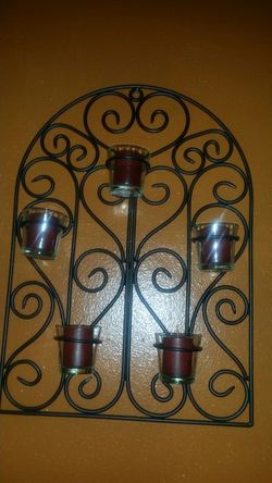 Metal candle holder
