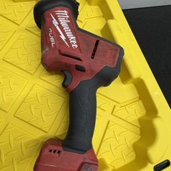 Milwaukee 18v Sawzall