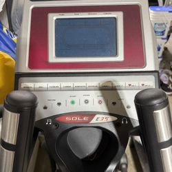 E35 Sole Elliptical