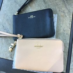 New Coach Wristlet