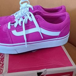 NEW VANS OFF THE WALL SUEDE & CANVAS MAGENTA/WHITE Skateboard Size.10.5W. see our other great art antiques jewelry watches sports fishing lures comic 