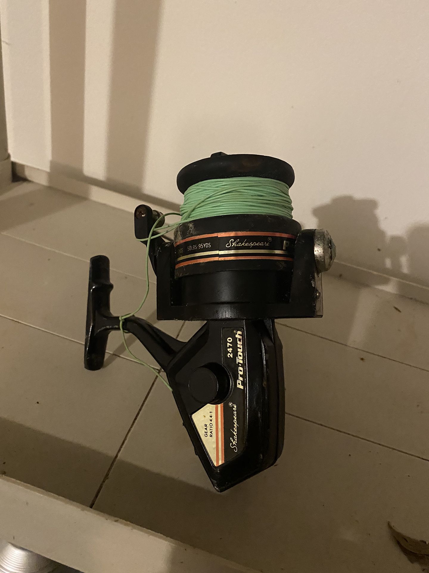 Shakespeare 2470 Pro Touch Fishing Reel 