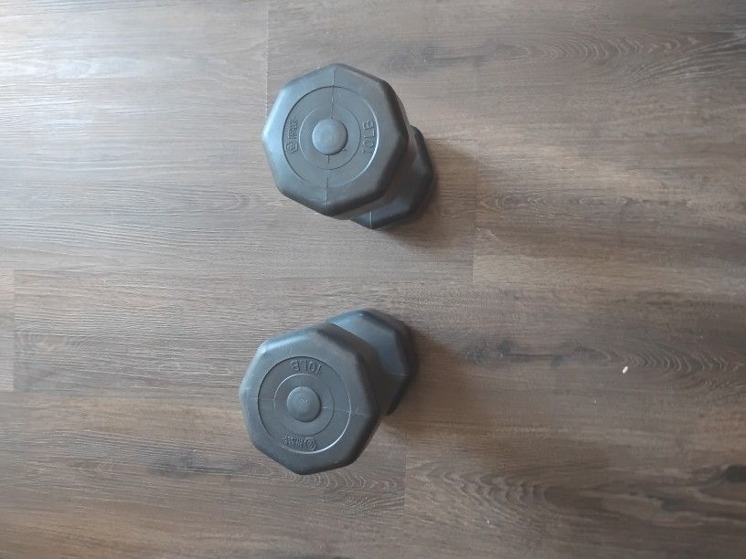 2 10 Pound Dumbbells 