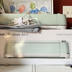 Bundle With Many Accessories 