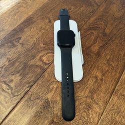 Apple Watch Series 9 - Black 44mm WiFi (Used)