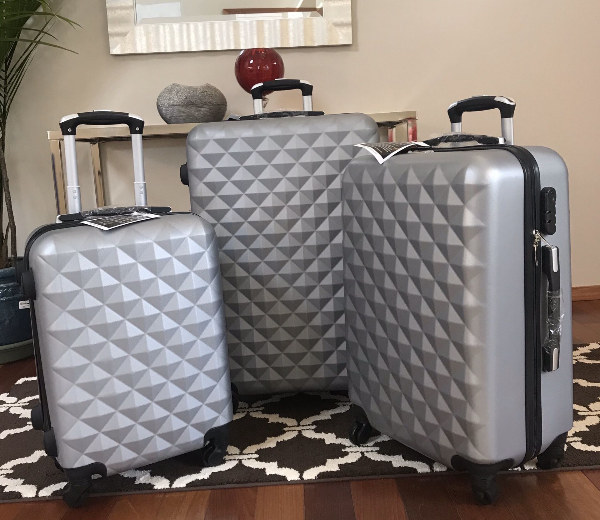 Beautiful design lightweight stylish luggage’s set