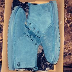 Men Uggs 