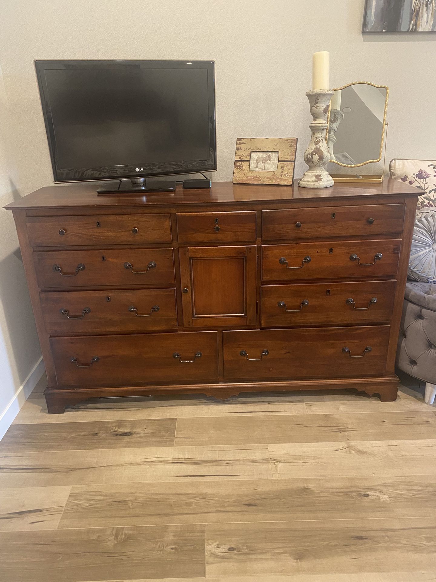 King Headboard and Dresser