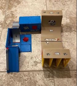 Tech Deck Fingerboard Skate Park Ramp Set