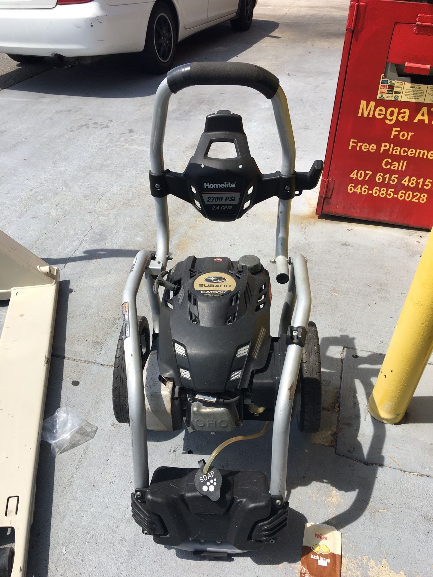 HOMELITE 2700 psi 2.4 GPM Subaru engine gas pressure washer