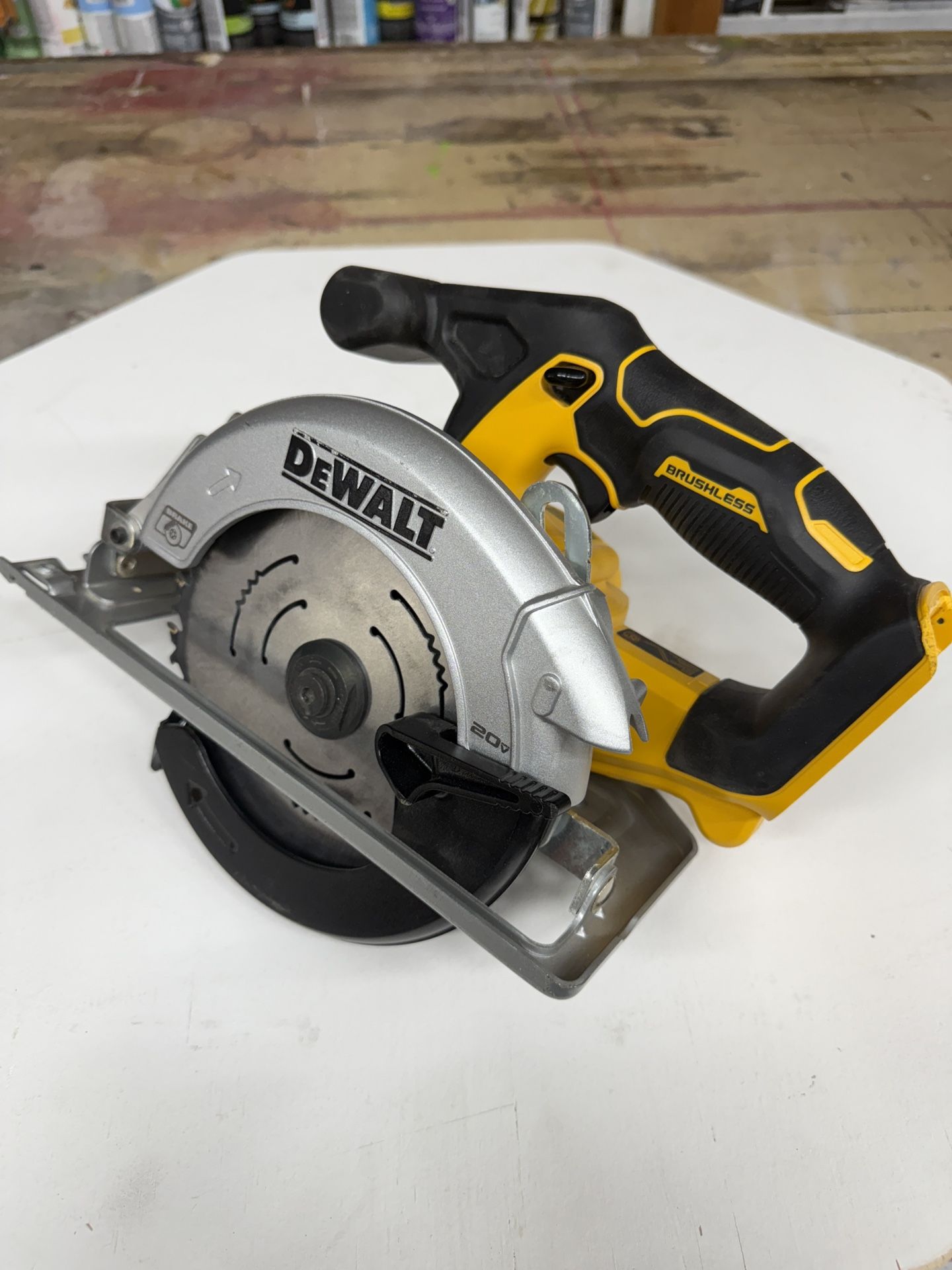 DeWalt 20v Cordless Circular Saw, As New.